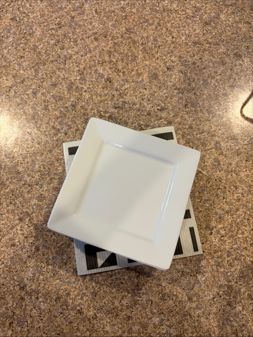 Indoor Outfitters by Over & Back White Square Appetizer Plates – Set of 6